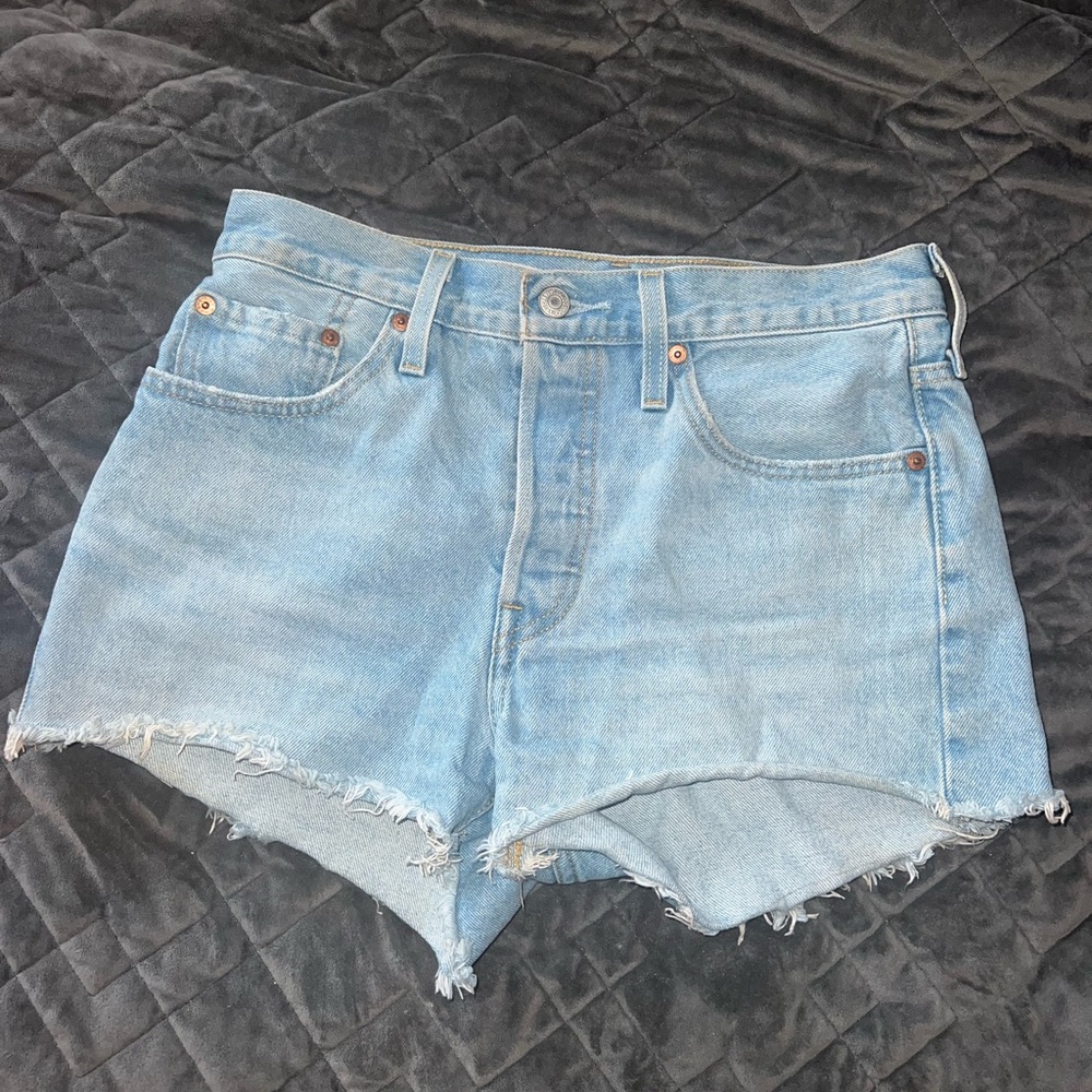 Levi’s 501 shorts